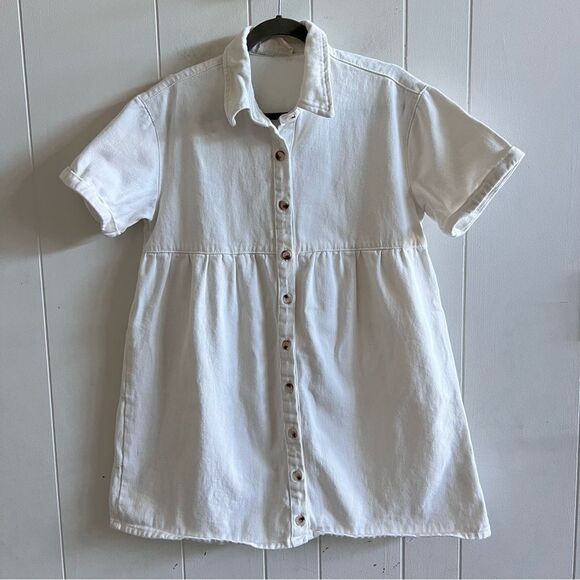 Savanna Jane Dresses & Skirts - Savanna Jane White Denim Mini Dress